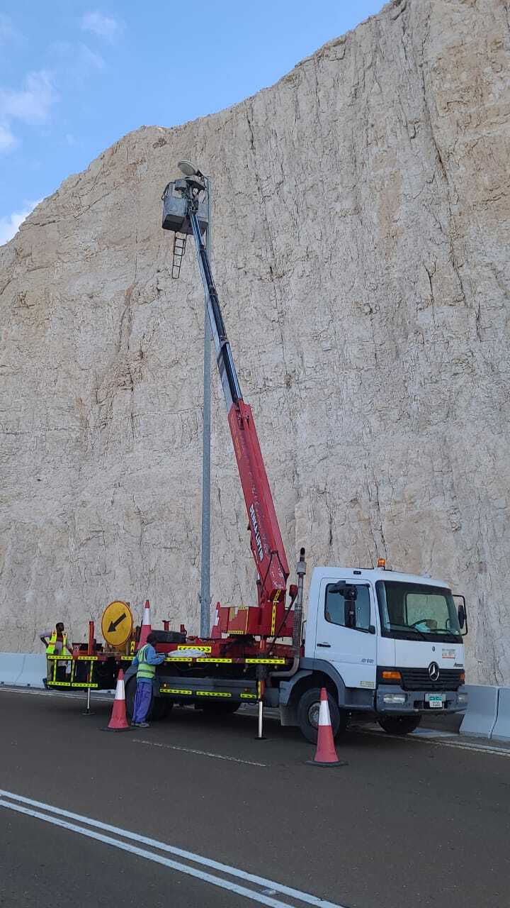 MERCEDES Truck Mounted manlift wit 26M height