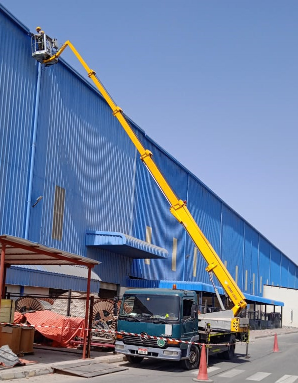 MERCEDES Truck Mounted manlift with 27M